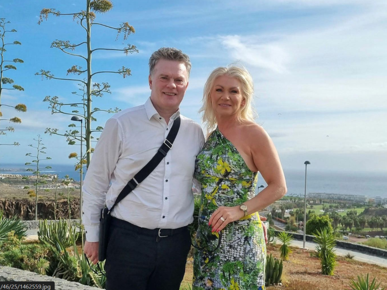 Halldór Halldórsson og Sigríður Hjálmarsdóttir á Tenerfie mynd tekin af mbl.is