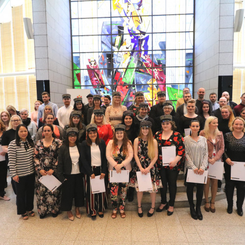 Léttleiki og hátíðarbragur á vorútskrift Mímis 2018